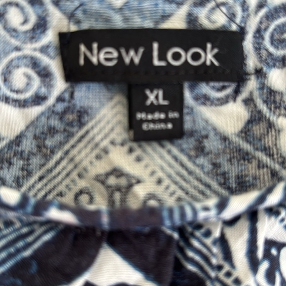 New Look maxi dress blue & white pattern size XL - Picture 4 of 5